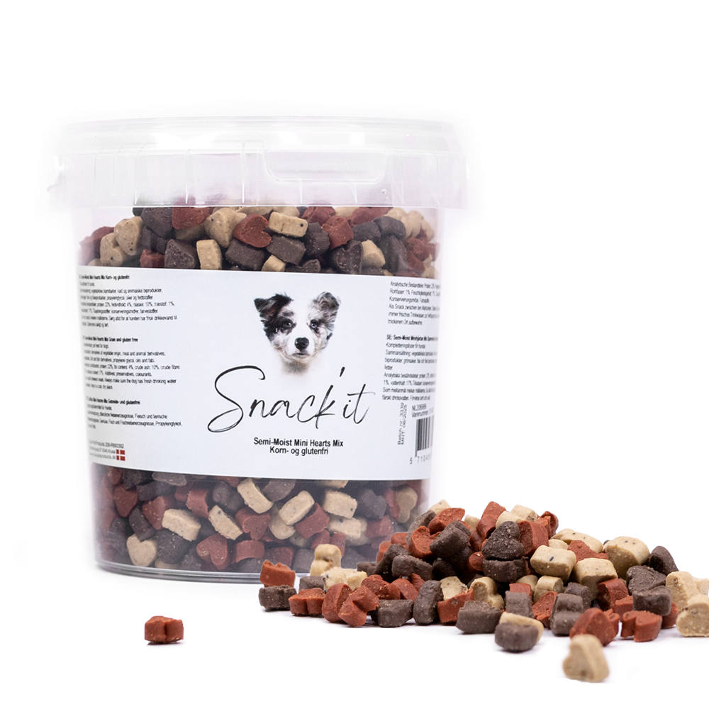 Snack'it Semi-Moist Mini Hearts Mix 500g - nikos happy tail