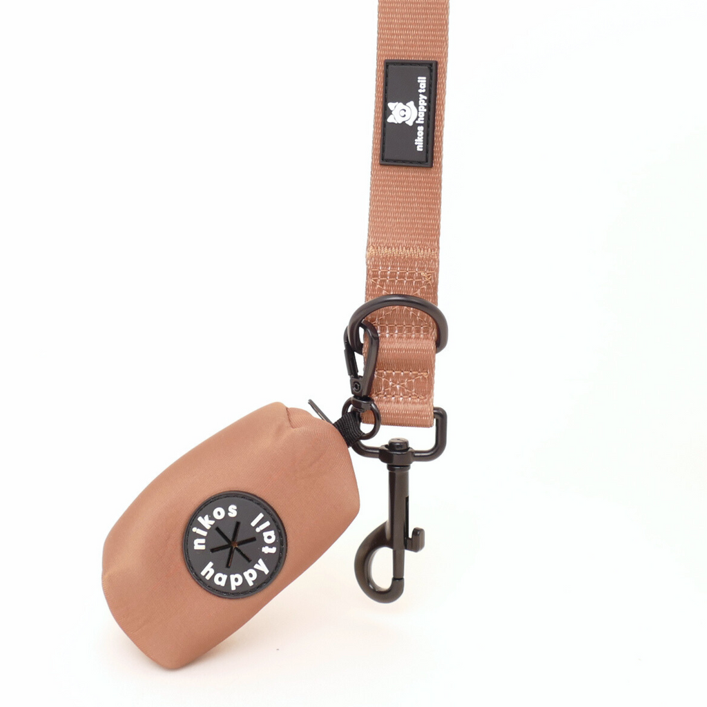 Aiko Hundesnor - nikos happy tail