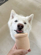 Yoomy Pot - Aktivitetslegetøj til hunde i form af yoghurtbæger - Sage