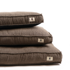 Noah Hundeseng Brown