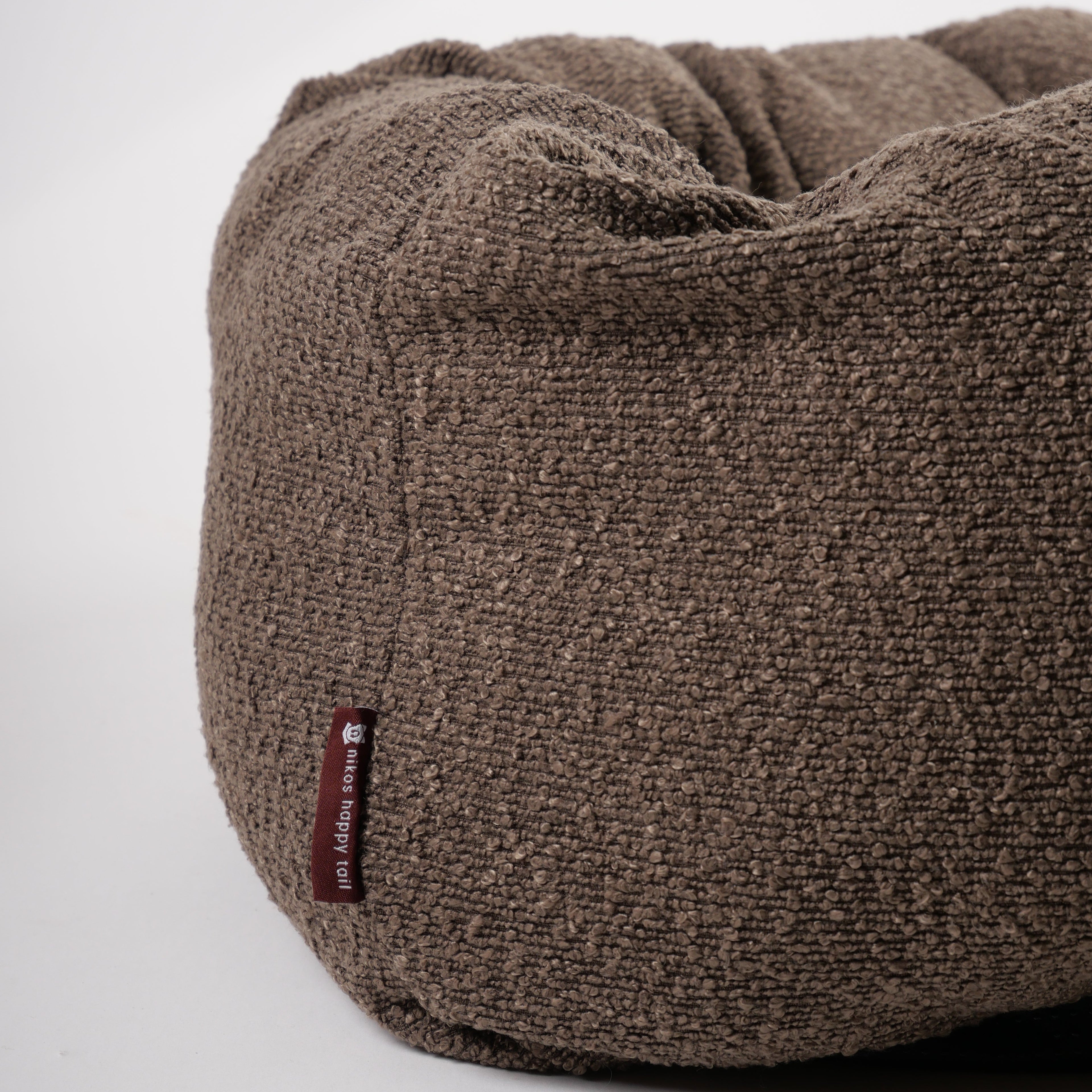 Nora Hundeseng i bouclé Brown