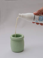 Yoomy Pot - Aktivitetslegetøj til hunde i form af yoghurtbæger - Sage